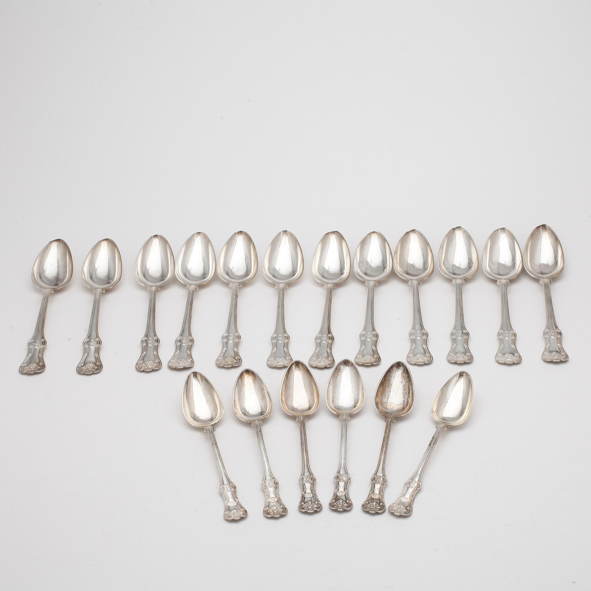 SKEDAR, 12+6 delar, silver, Larson & Co, Göteborg, 1860-tal. Totalvikt ca1200g.