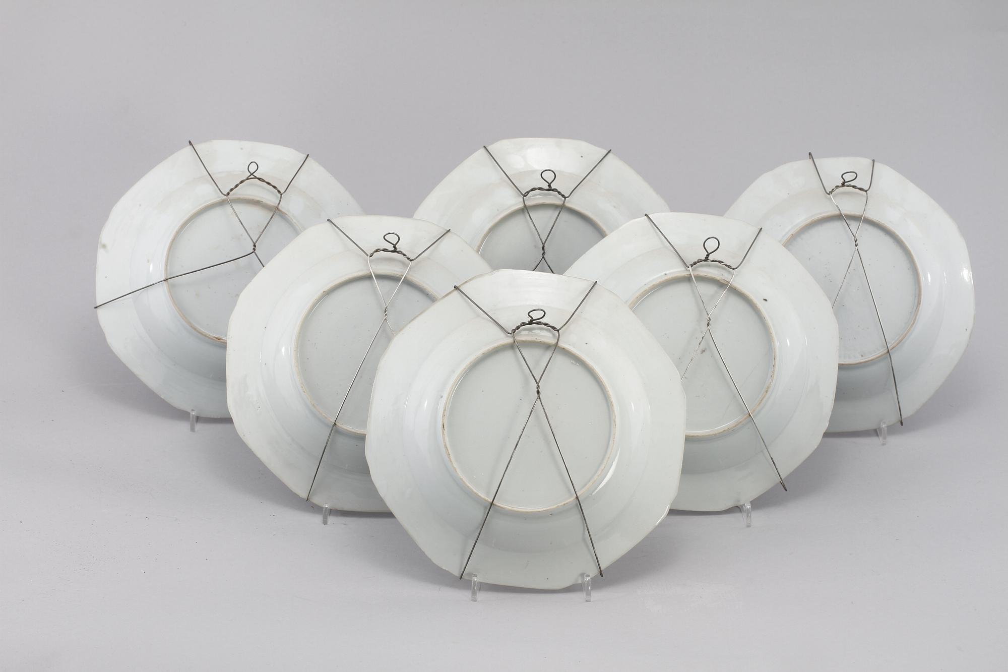 TALLRIKAR, 6 st, porslin, Kina, 1700-tal.