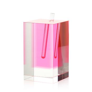 2. Shiro Kuramata, vas, "Flower Vase #2", Nichinan Spiral, Japan, efter 1989.