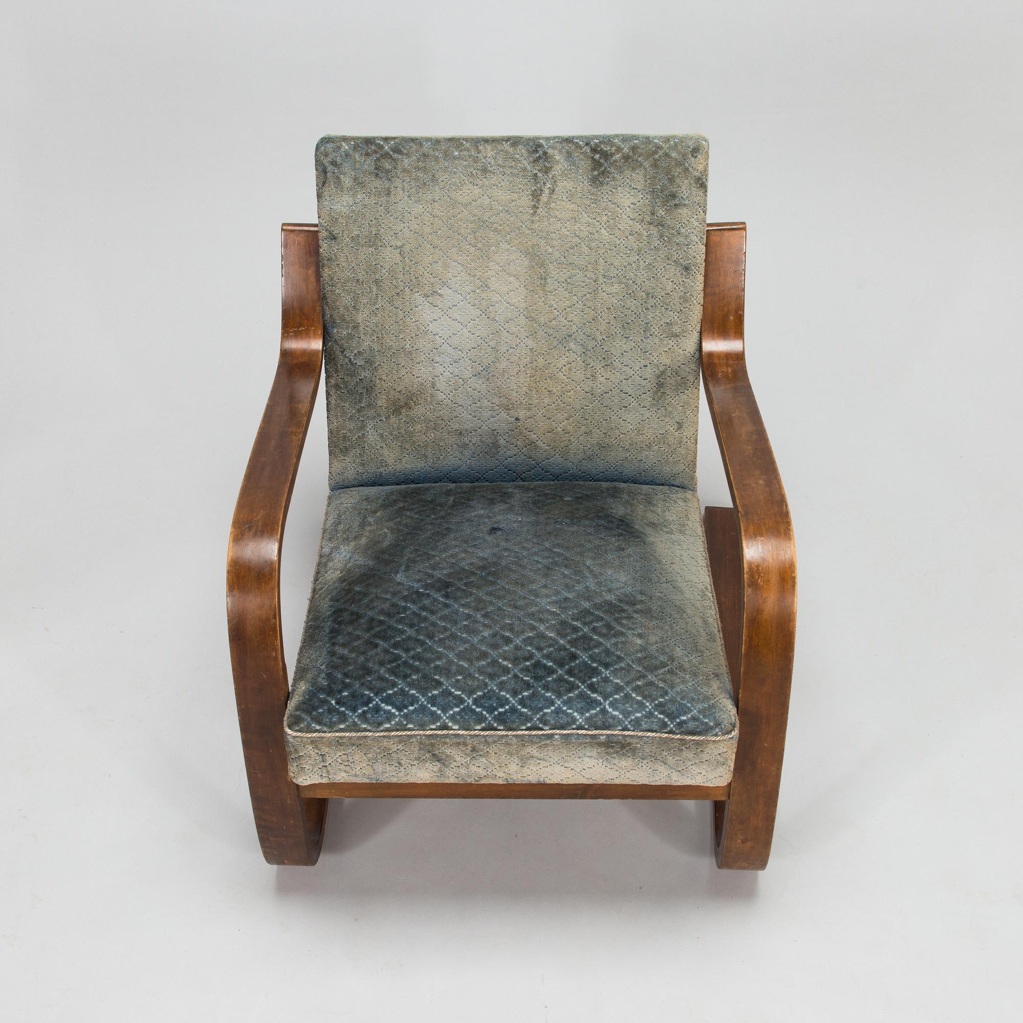 Alvar Aalto, A 1930/1940's '34' armchair for O.Y. Huonekalu- ja Rakennustyötehdas A.B.