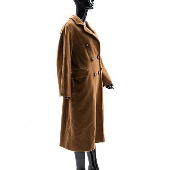 KAPPA, Max Mara.
