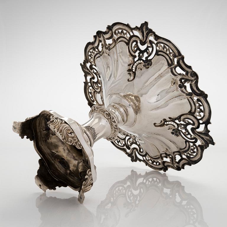 A silver centerpiece bowl, neo-Rococo, Gustav Möllenborg, Stockholm 1848.