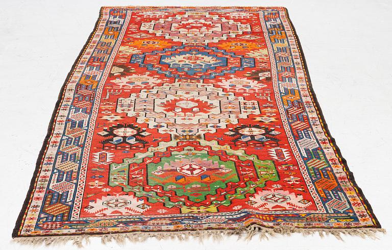 Caucasian runner, approx. 340 x 138 cm.