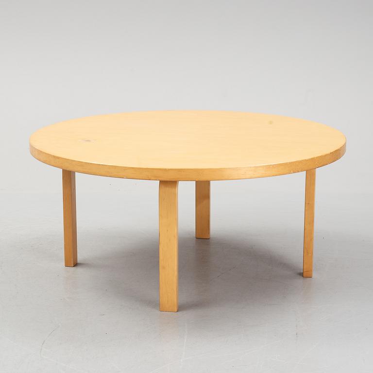 Alvar Aalto, a birch coffee table, Artek.