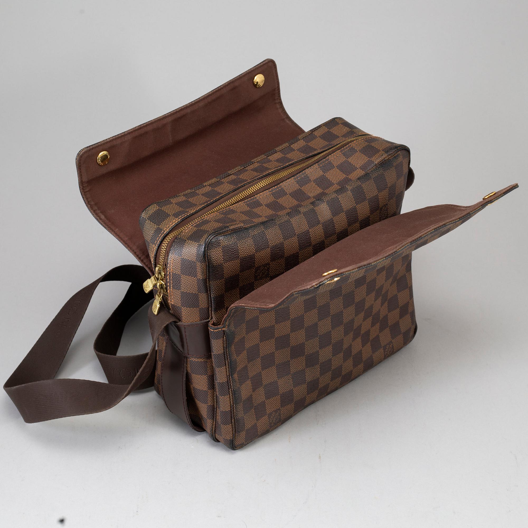 LOUIS VUITTON a Naviglio Damier Ebene bag. Bukowskis