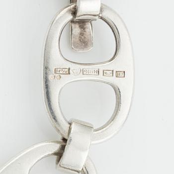 Bertel Gardberg, a silver bracelet, Hopeatehdas Oy, Helsinki 1966.