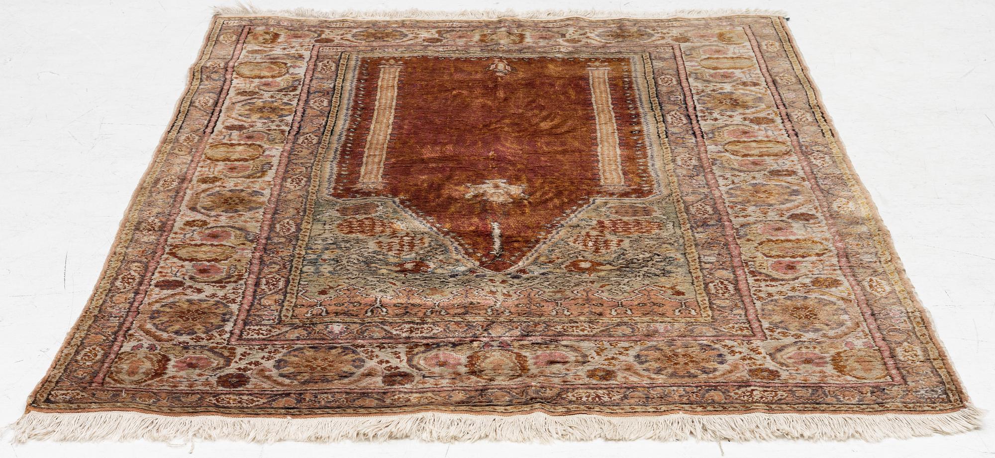 Carpet, Oriental, approx. 171 x 117 cm.