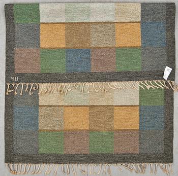 MATTA, rölakan, signerad UP (Ulla Parkdahl). Ca 200 x 137 cm.
