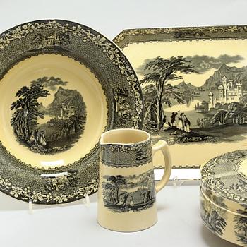 43 items of table ware in earthenware, model "Jenny Lind 1795" by Royal Staffordshire Pottery England, 20th century.