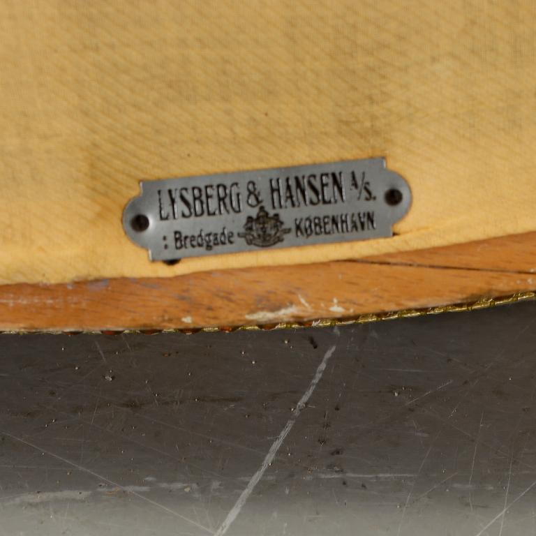 BERGERER, ett par, Louis XVI-stil, omkr år 1900.