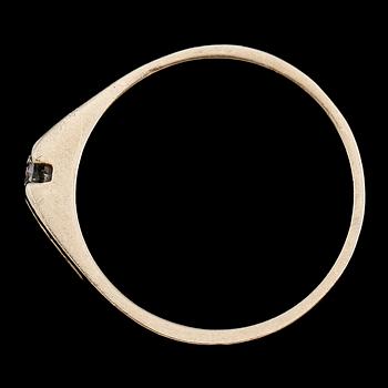RING, 14 k vitguld, solitär briljantslipad diamant 0.23 ct. Vikt ca 6 gram.