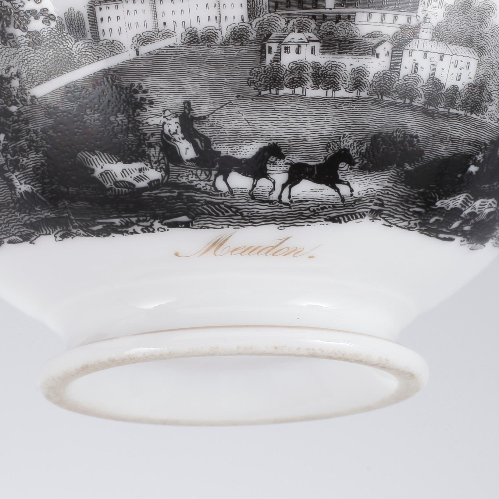 KOPPAR MED FAT, 2 st, porslin, Frankrike 1820-tal.