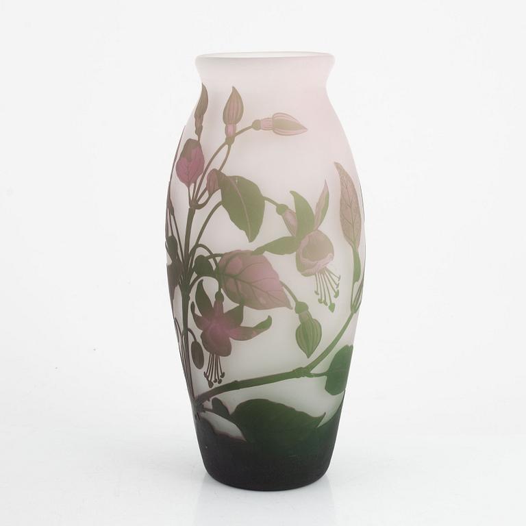 An Art Nouveau cameo glass vase, Arsale, early 20th Century.