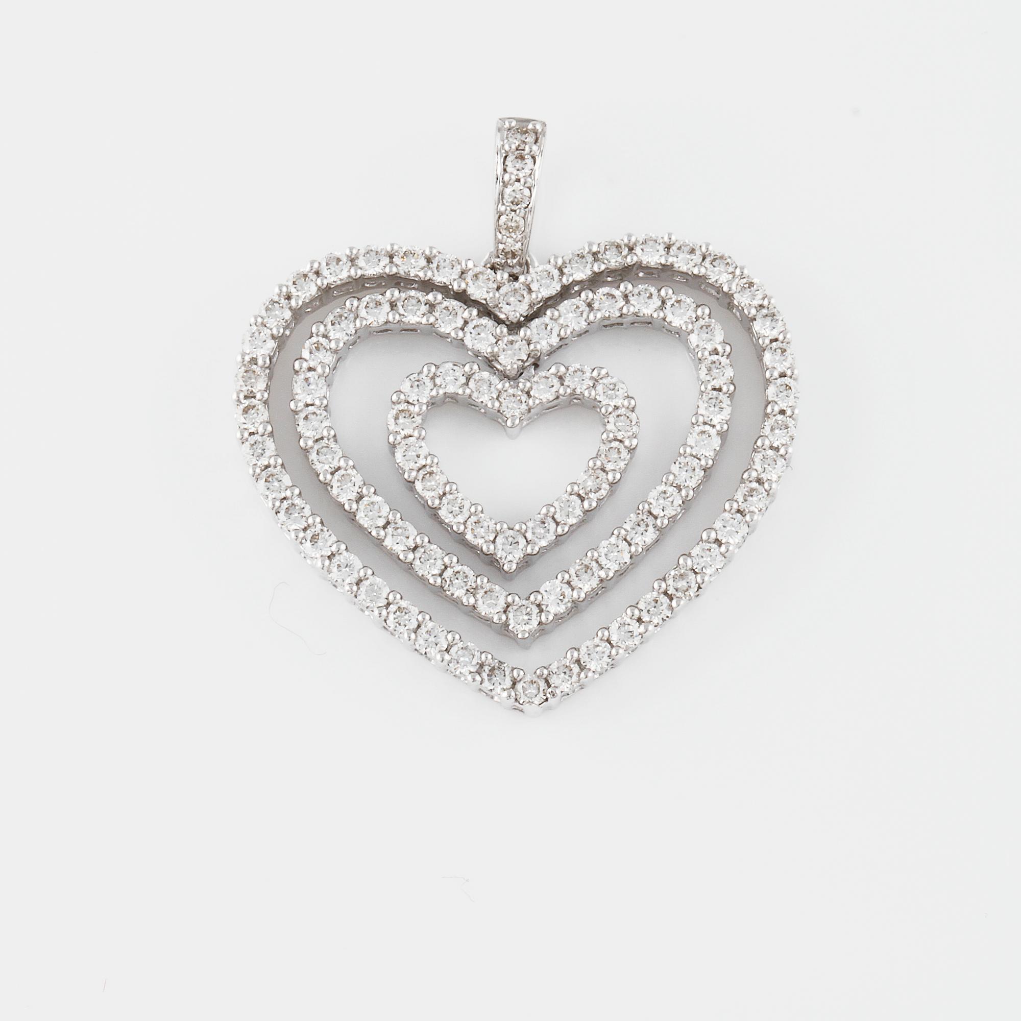 HÄNGE, 18K vitguld med 97 briljantslipade diamanter 1.10 ct. Vikt 4,6 gram.