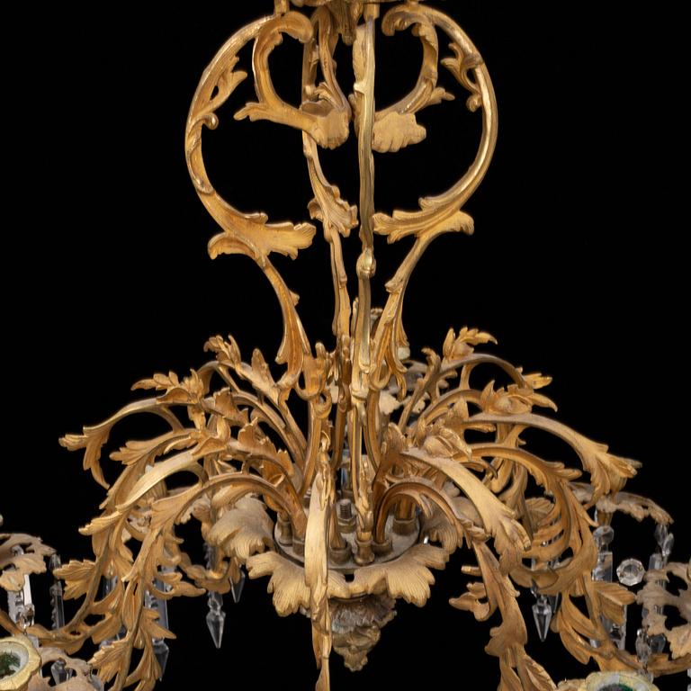 A chandelier from around the year 1900.