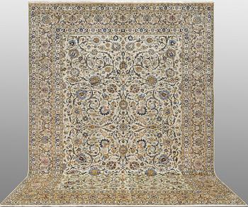 A Keshan carpet, approx. 402 x 300 cm.
