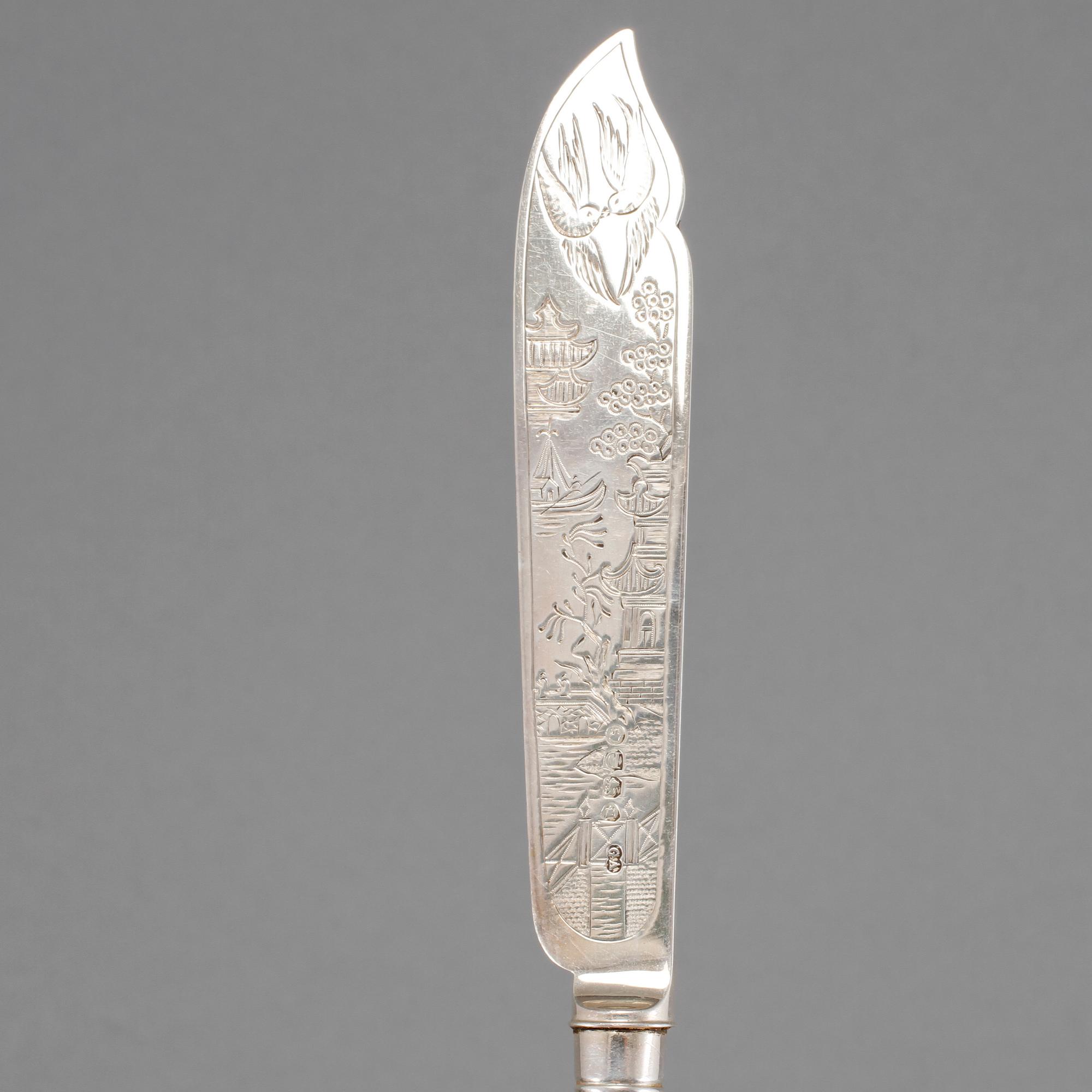 FISKBESTICK, 24 delar, silver, London, 1879, vikt 1500 gram.