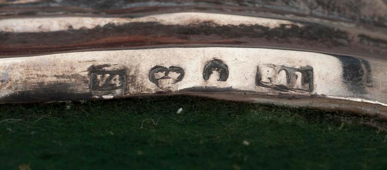 KYNTTILÄNJALKAPARI, hopeaa, Per Adolf Ljunglöf, Tukholma 1851.