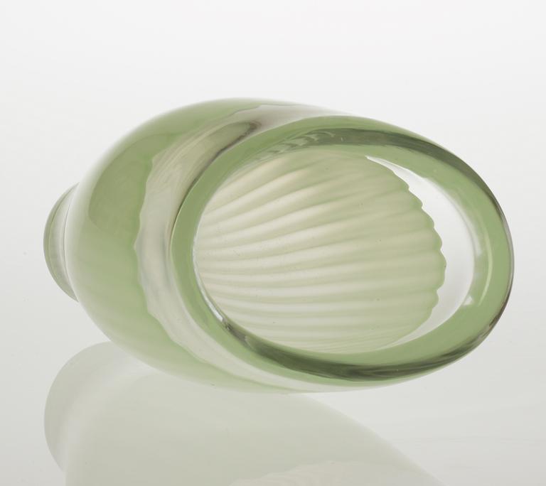 A Vicke Lindstrand glass vase, Kosta 1950's-60's.