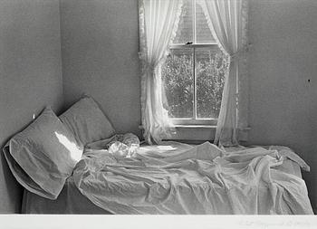 Lilo Raymond, "Bed, Amagansett", 1977.