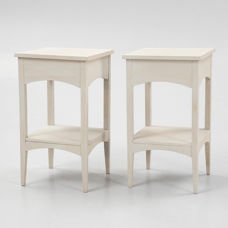A pair of bedside tables, first half of the 20th Century.