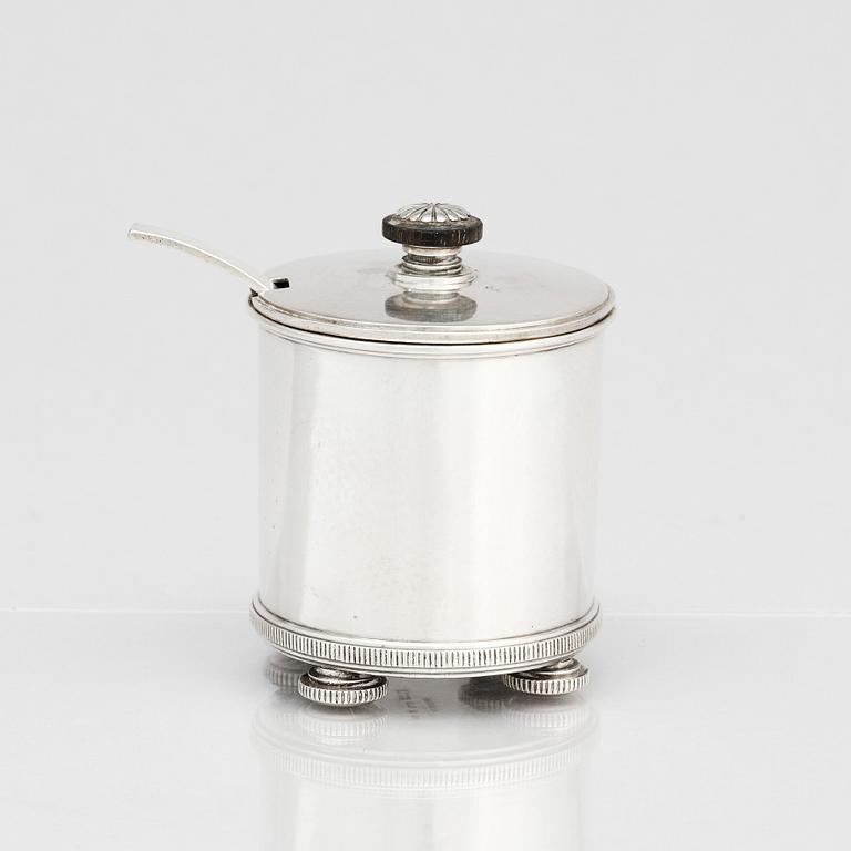 Erik Fleming, a sterling silver lidded jar with a spoon, Atelier Borgila Stockholm 1936.