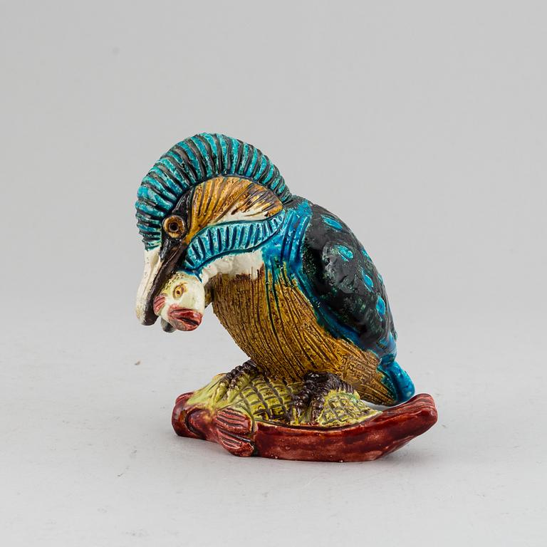 GUNNAR NYLUND, a stoneware sculpture of a Kingfisher, Rörstrand, Sweden mid 200th century.