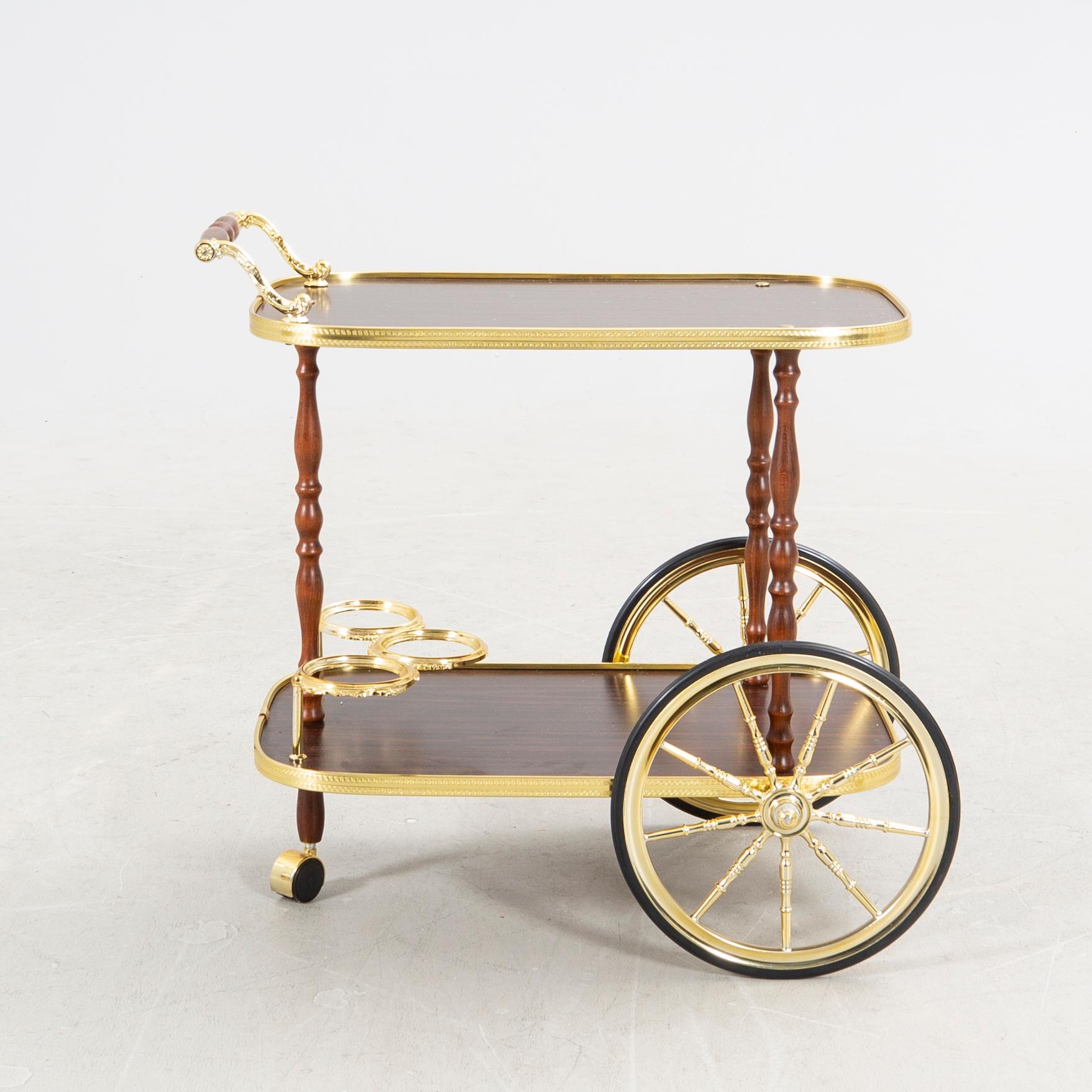 Serveringsvagn sent 1900-tal.