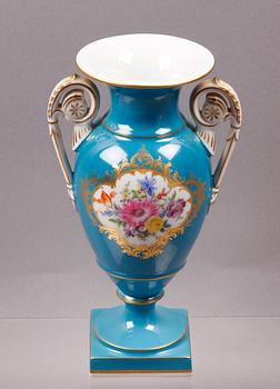 VAS, porslin, Meissen, 1900-tal.