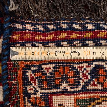 An antique Kashkuli Qashqai rug, South Persia, c. 249 x 150 cm. .