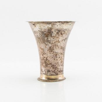 Conrad Gadd pokal/bägare silver delvis förgylld Kristianstad 1749.