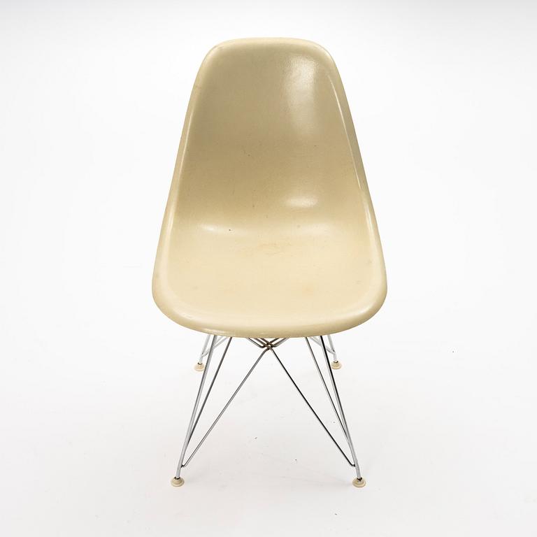 Charles & Ray Eames, a "DSR" chair, Herman Miller USA, mid 20th century.