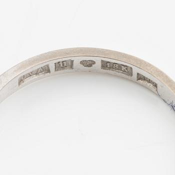 Ring, 18K white gold with brilliant-cut diamond.