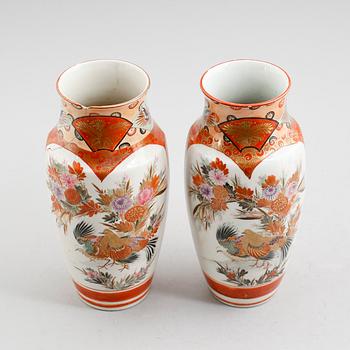 VASER, 1 par, porslin, Japan, sent 1800-tal.