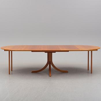 A '771' dining table by Josef Frank, Firma Svenskt Tenn.
