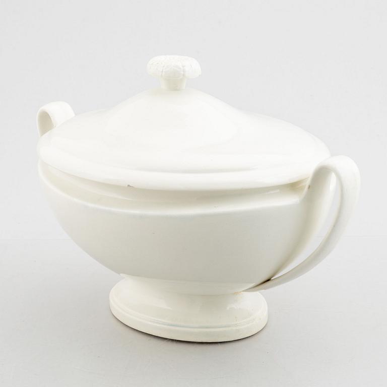 Terrin med lock, flintgods, Rörstrand, 1800-talets första hälft.