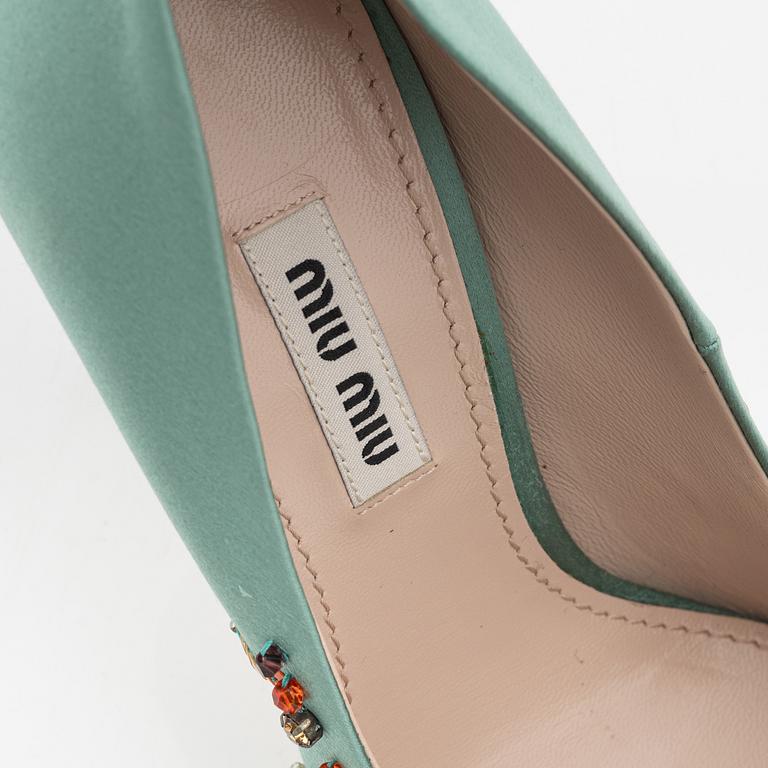 Miu Miu, a pair of embellished satin pumps, size 37.