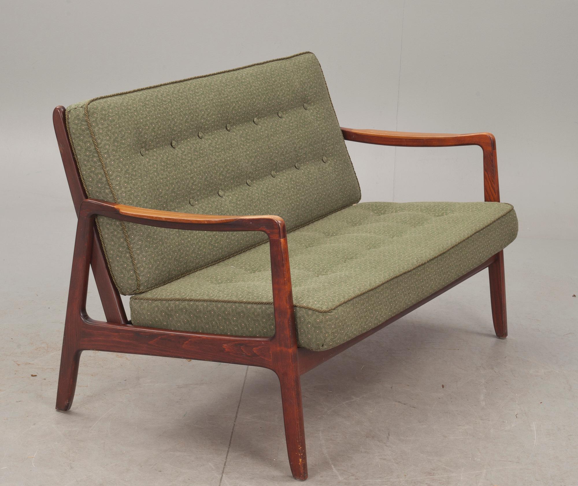 SOFFGRUPP, 3 delar, Peter Hvidt & Orla Mølgaard Nielsen, France & Daverkosen, Danmark.