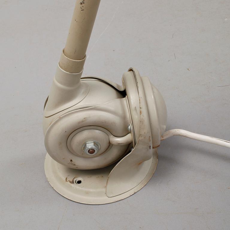 TAK / VÄGGLAMPA, Triplexpendeln, Typ AZ,  Johan Petter Johansson, 1900-talets första hälft.