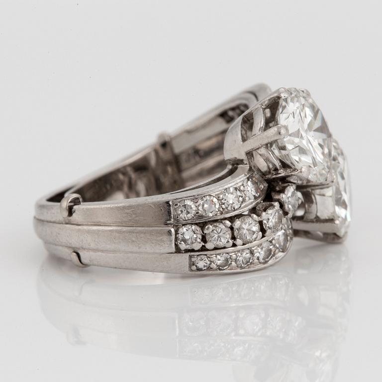 A WA Bolin platinum ring set with two round brilliant-cut diamonds with a total weight of ca 3.50 cts.