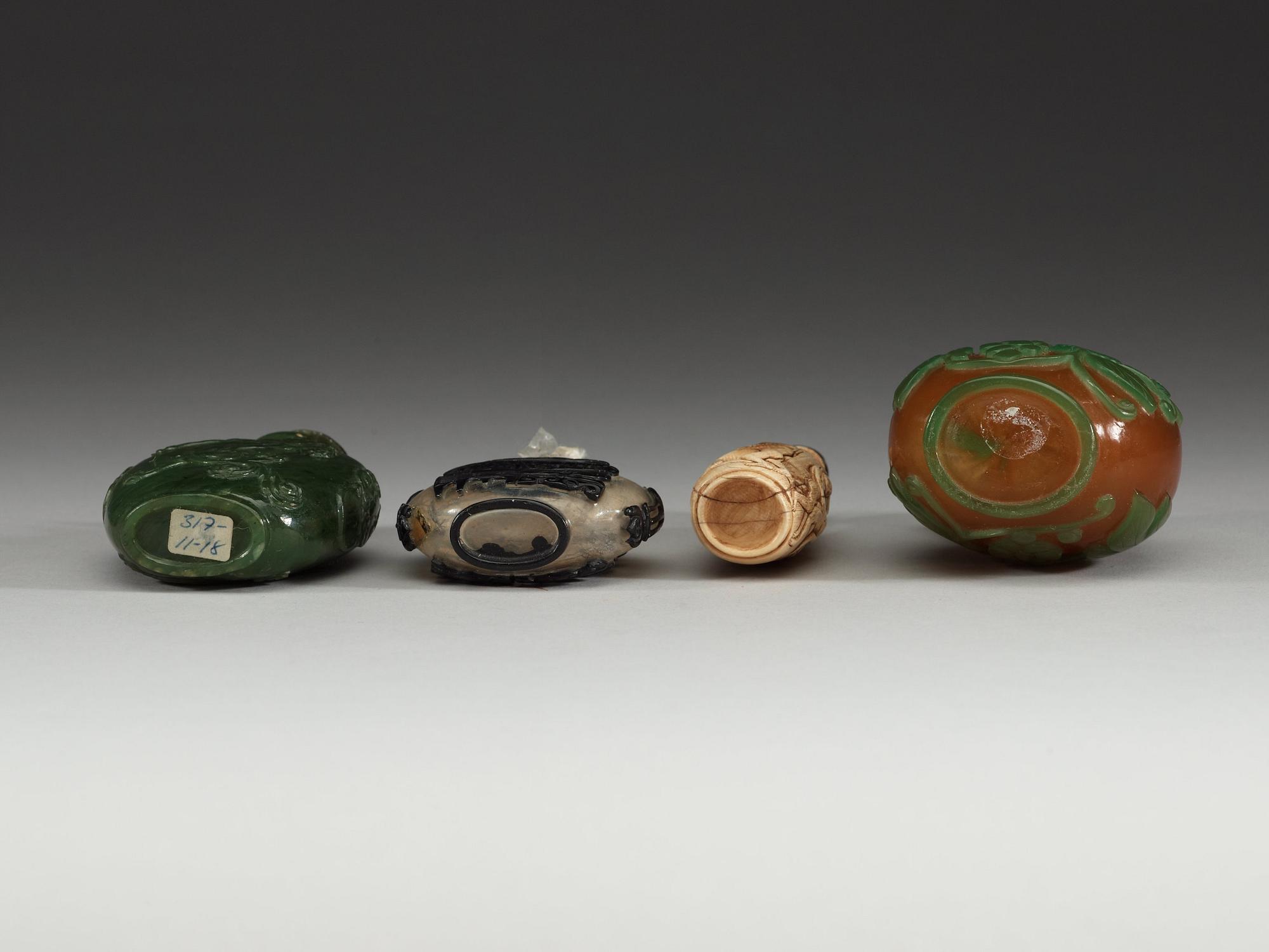 A set of four snuff bottles, Qing dynasty (1644-1912).