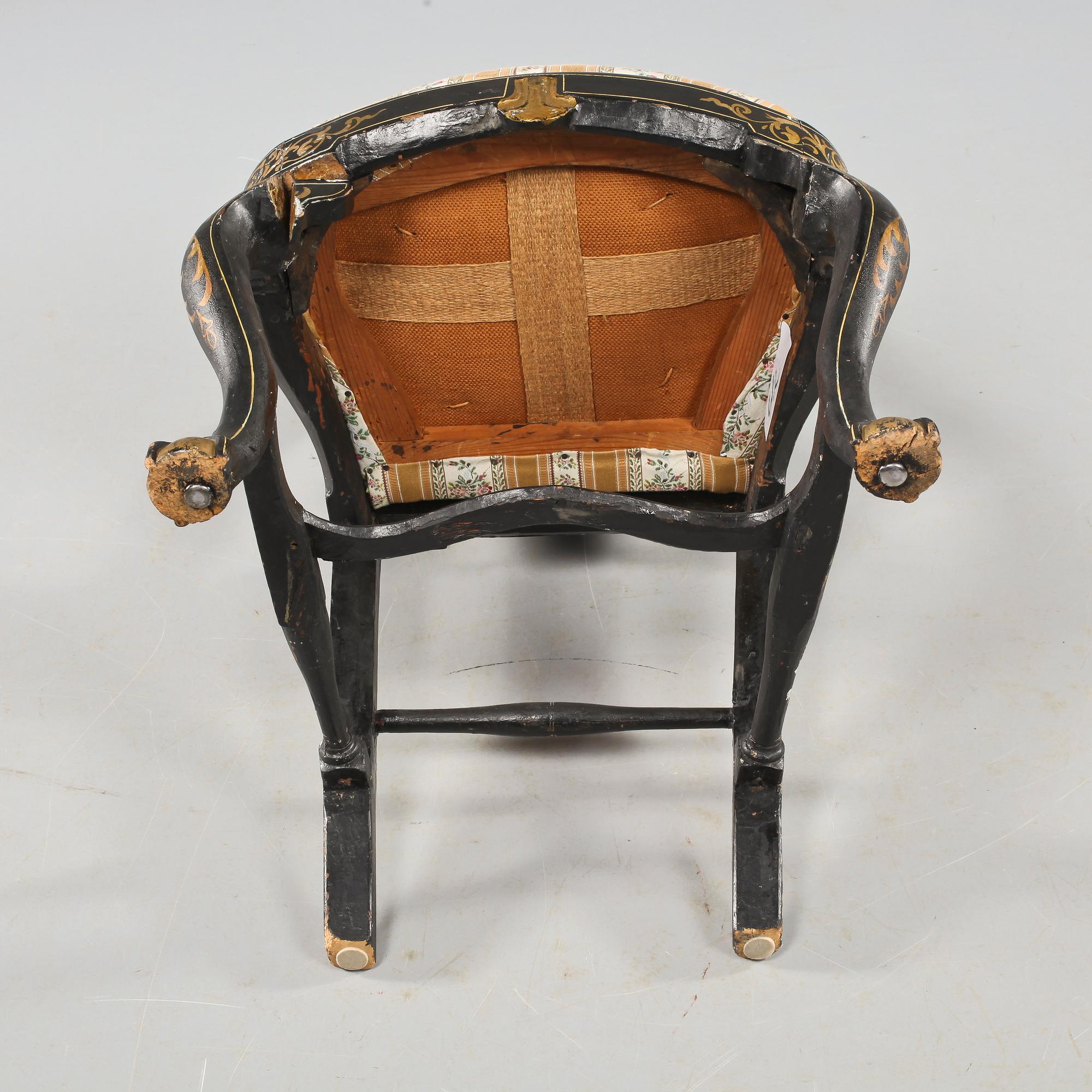 STOLAR, ett par, senbarock, 1700-tal.