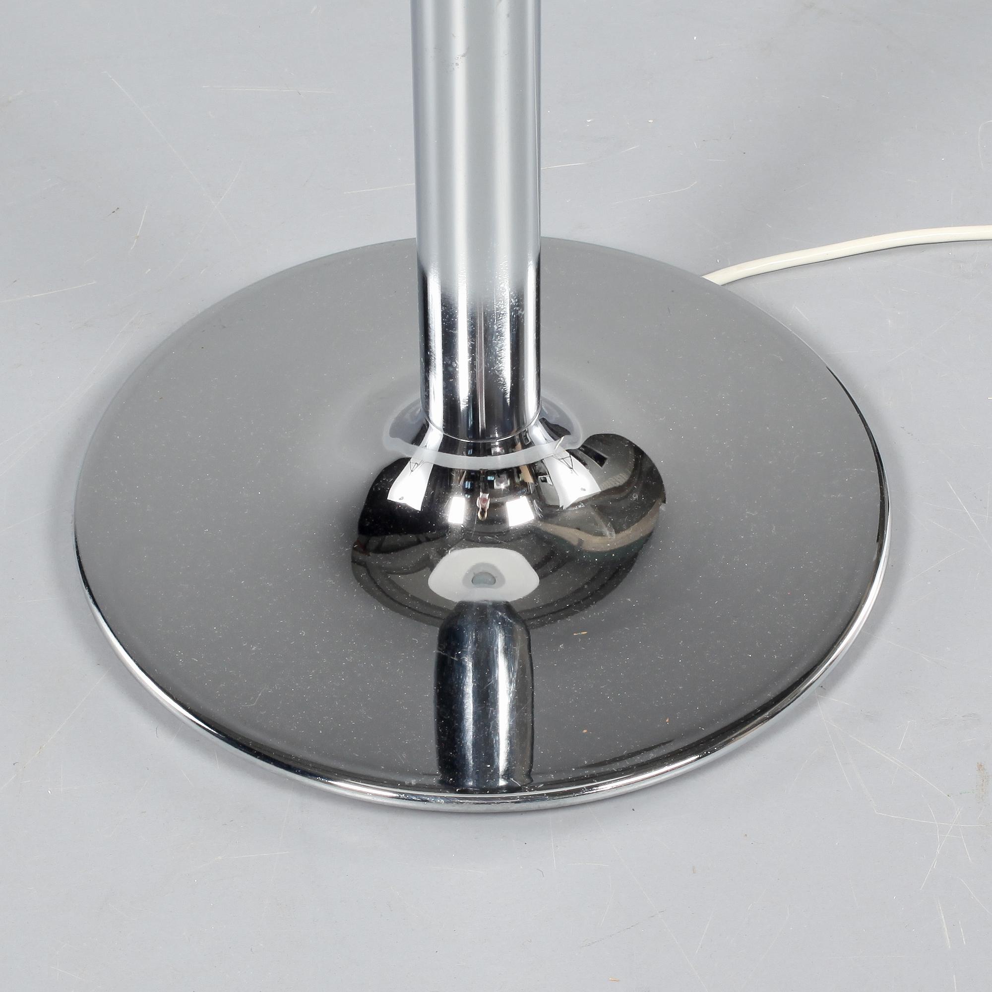 GOLVLAMPA, Ateljé Lyktan, 1900-talets andra hälft.