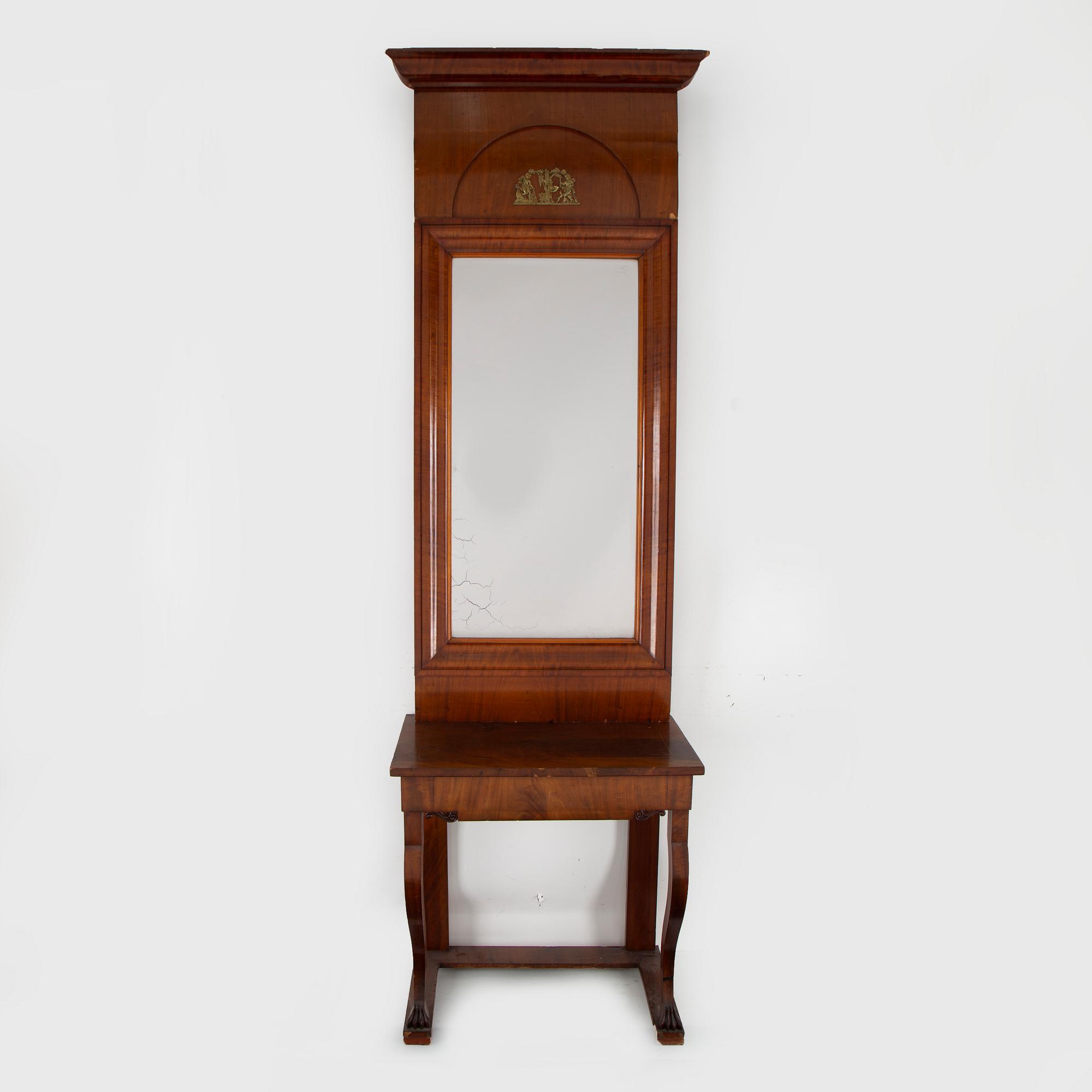 SPEGEL OCH KONSOLBORD, Empire, 1800-talets första hälft.