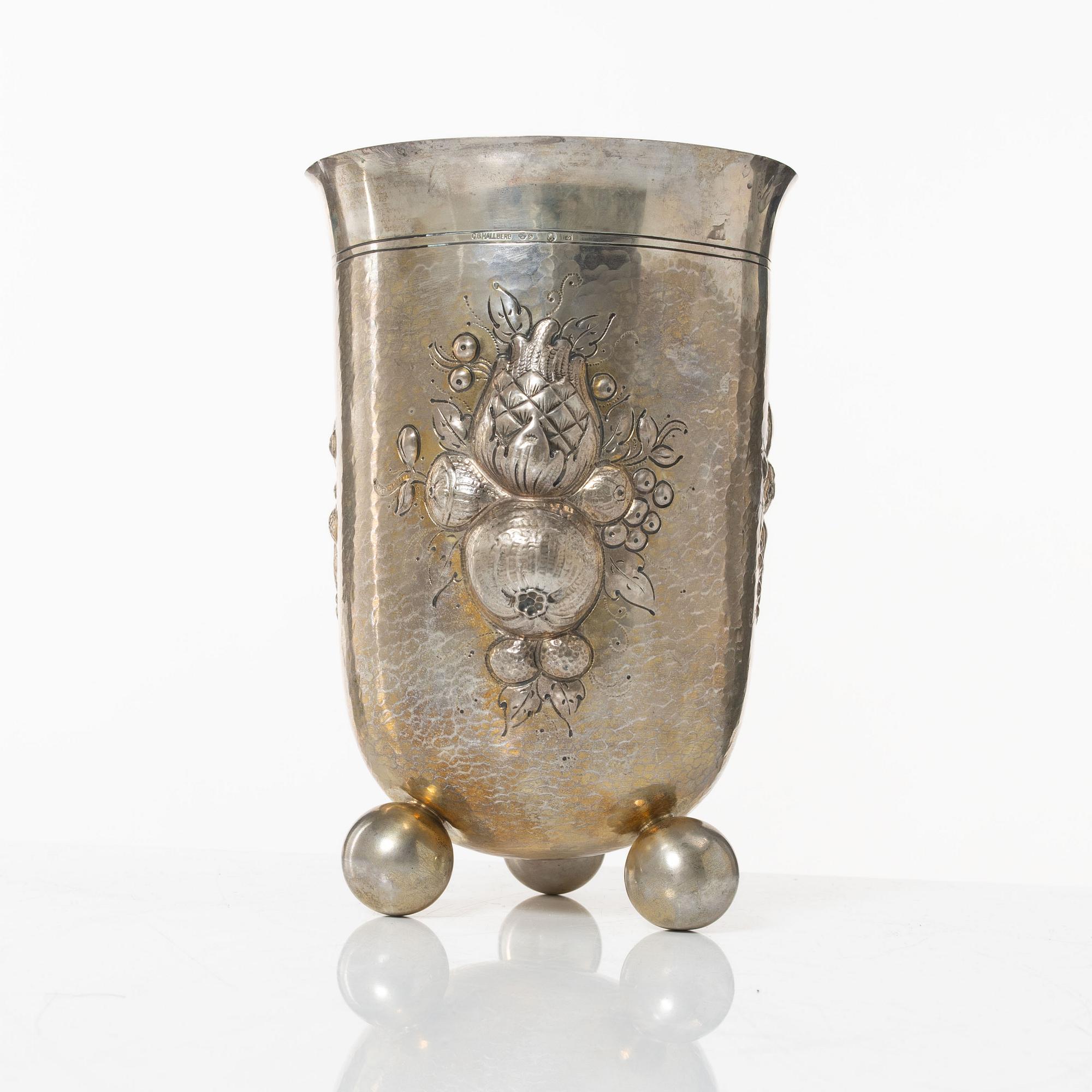 Bägare, silver, barockstil, CG Hallberg, Stockholm 1906.