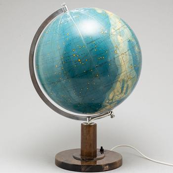 Celestial globe, Columbus-Himmelsglobus, Columbus Verlag Paul Oestergaard K.G. Berlin - Lichterfelde, mid 20th Century.