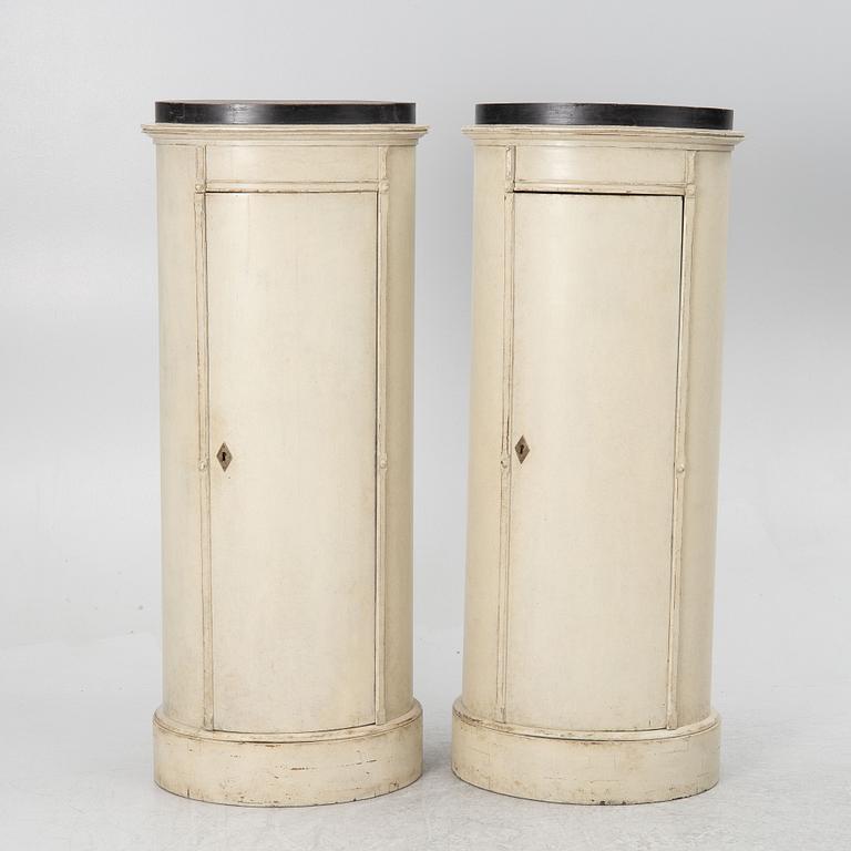 A pair of column cabinets, 19th century.