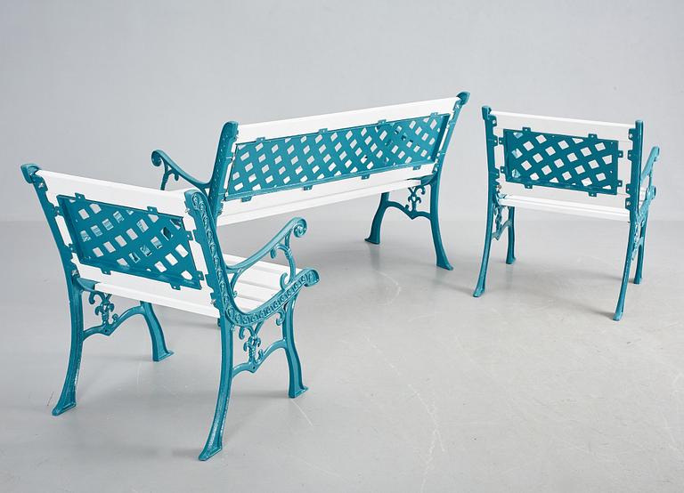 TRÄDGÅRDSMÖBLER, 4 delar, gjutjärn. Modern tillverkning.