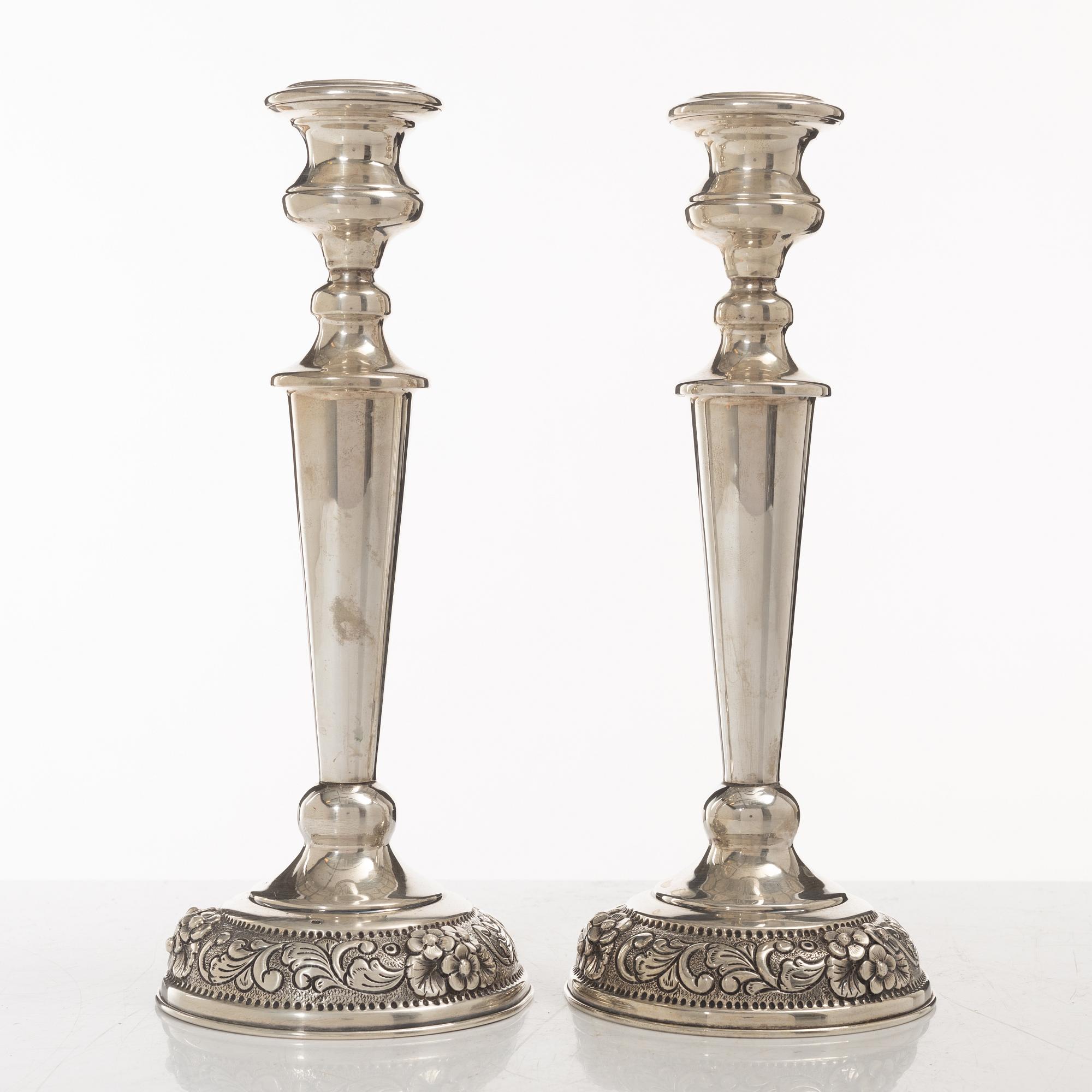 Ljusstakar, ett par, silver, 1900-tal.