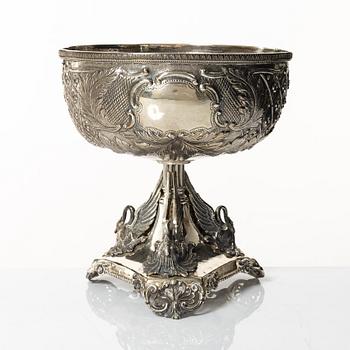Decorative bowl, sterling silver, 20th Century.